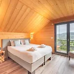 Шале La Souris, Chaleureux Avec Vue Panoramique Жерарме