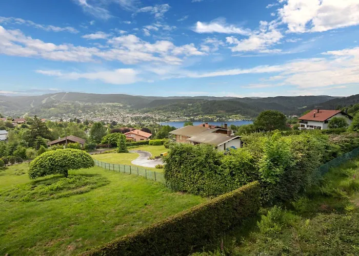La Souris, Chaleureux Avec Vue Panoramique